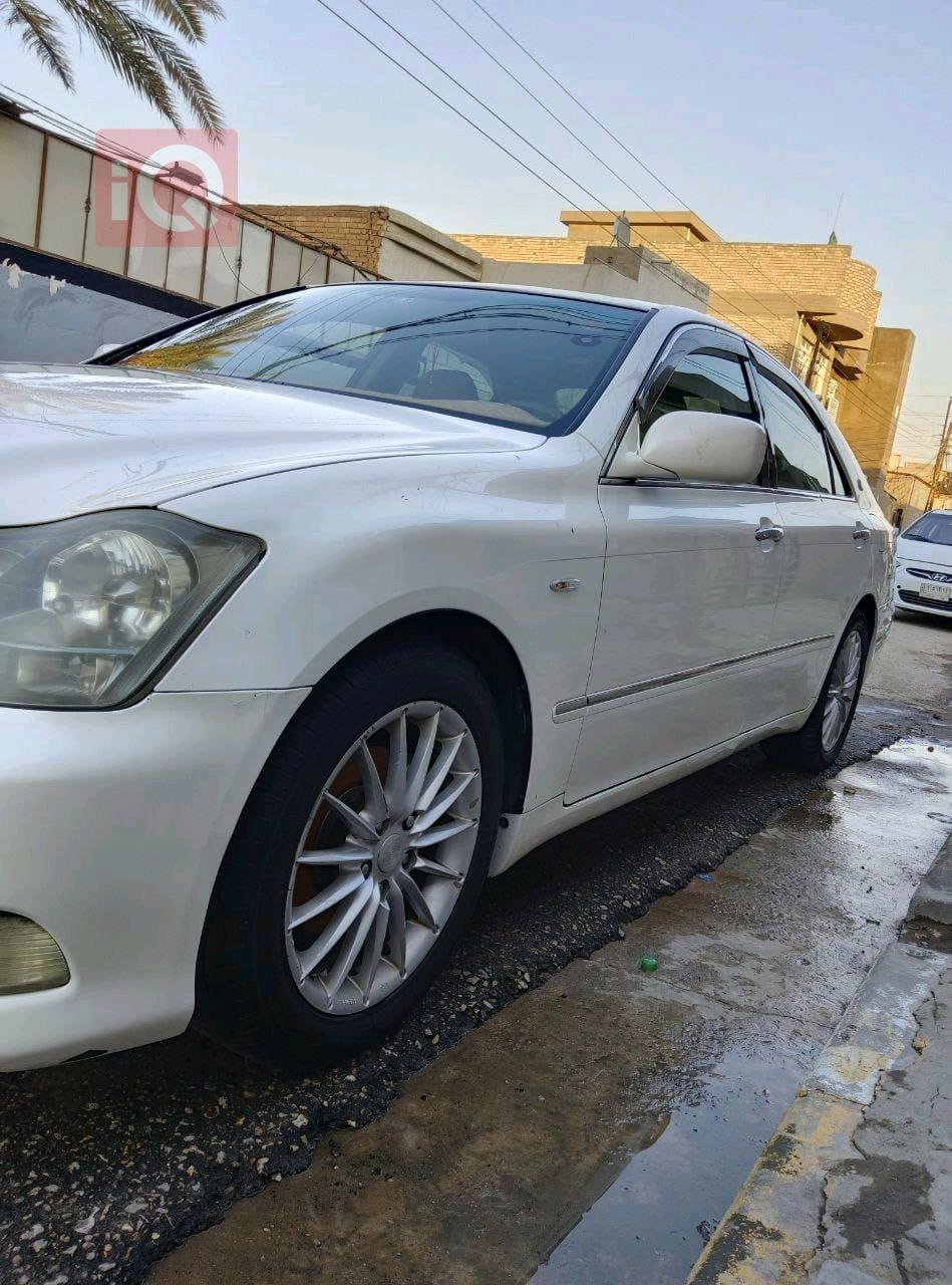 تويوتا كراون